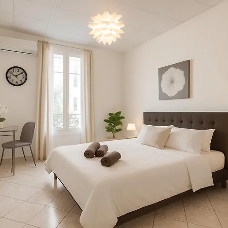 Lejlighed Beautiful Spacious Air Conditioned - Center