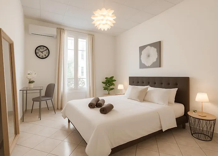 Apartamento Beautiful Spacious Air Conditioned - Center